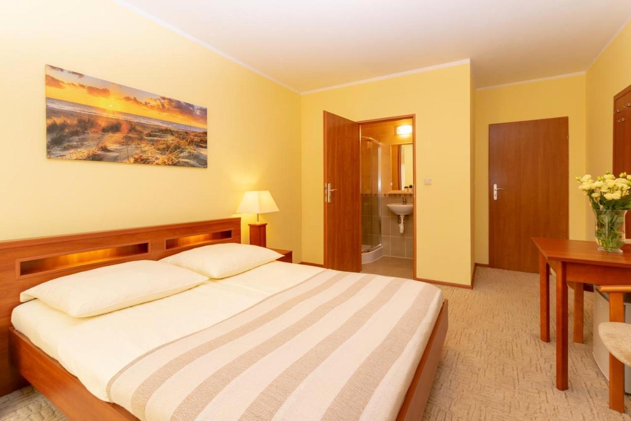 Pensjonat Marynarski - Apartamenty Darlowko Bagian luar foto