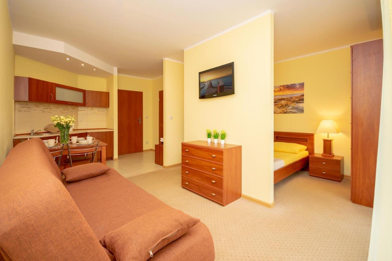 Pensjonat Marynarski - Apartamenty Darlowko Bagian luar foto