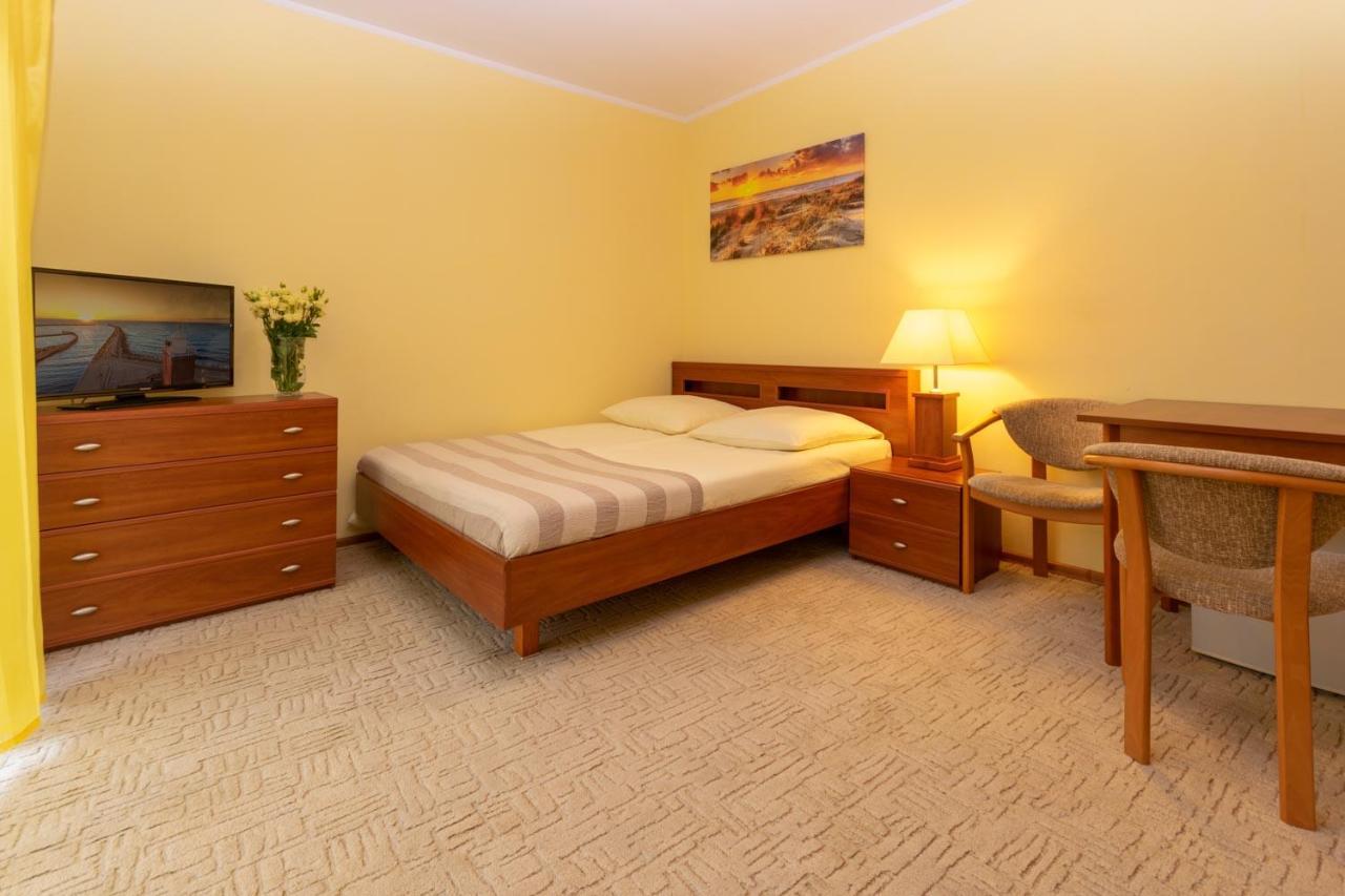 Pensjonat Marynarski - Apartamenty Darlowko Bagian luar foto