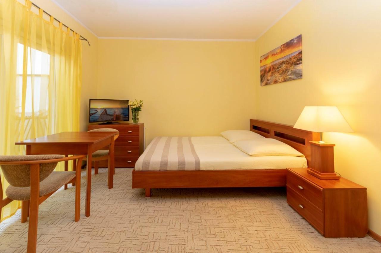 Pensjonat Marynarski - Apartamenty Darlowko Bagian luar foto