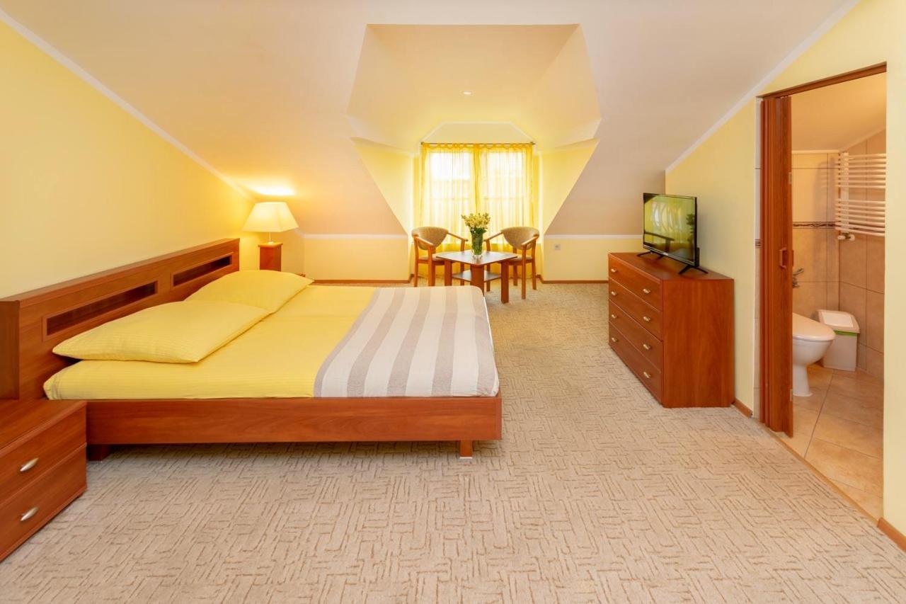 Pensjonat Marynarski - Apartamenty Darlowko Bagian luar foto